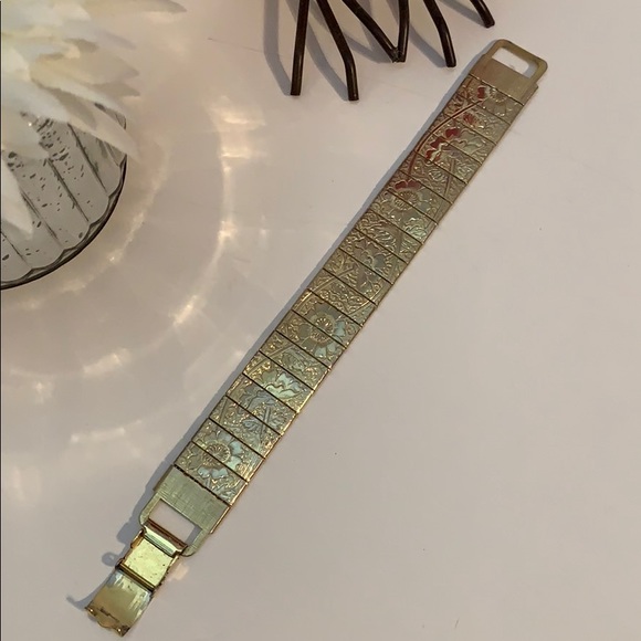 Vintage Goldtone Bracelet - Picture 6 of 8